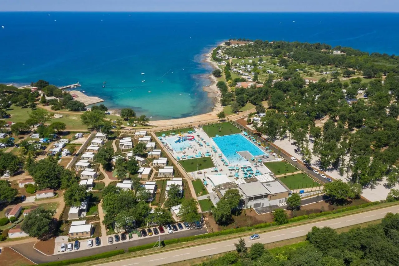 Mobile Homes Premium Relax Park Umag By Camp4You Karigador