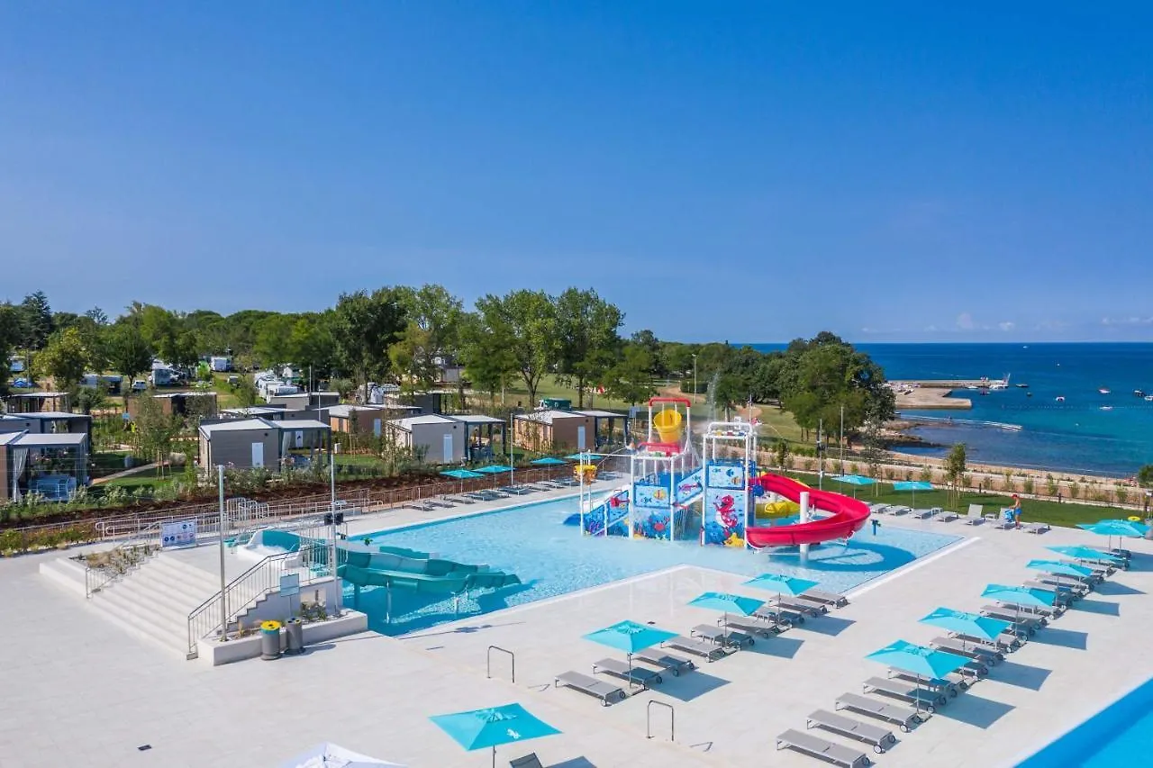 Holiday park Mobile Homes Premium Relax Park Umag By Camp4You Karigador